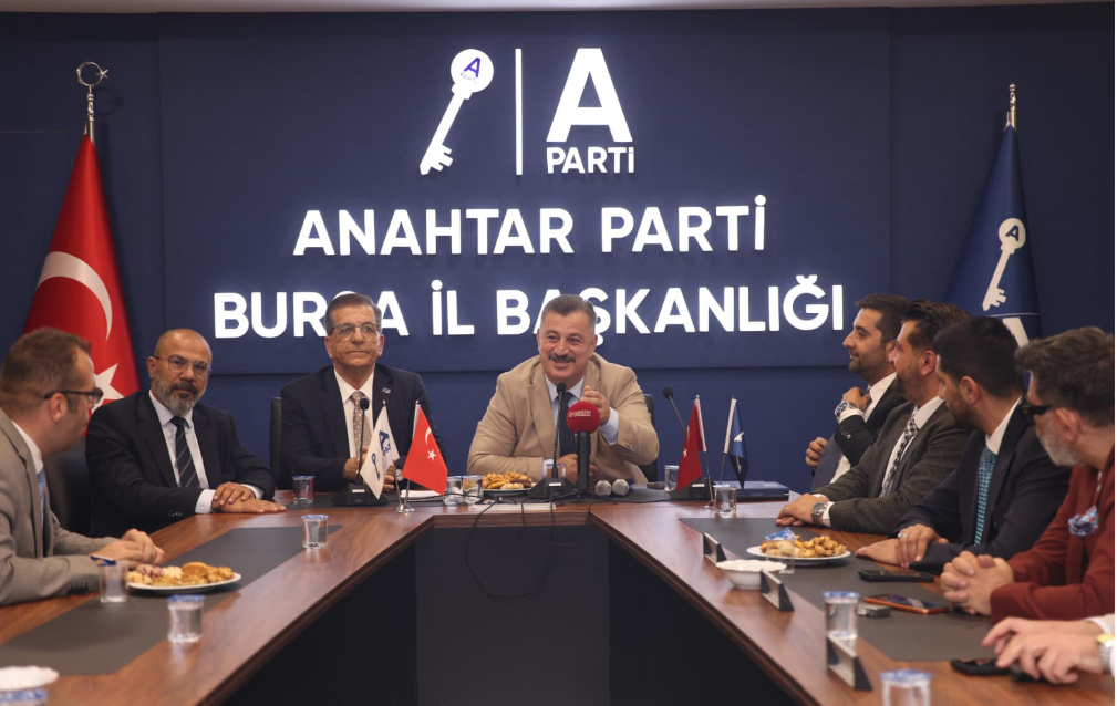 Bursa’da Yeniden Refah’tan Anahtar Parti’ye Bir Katılım Daha
