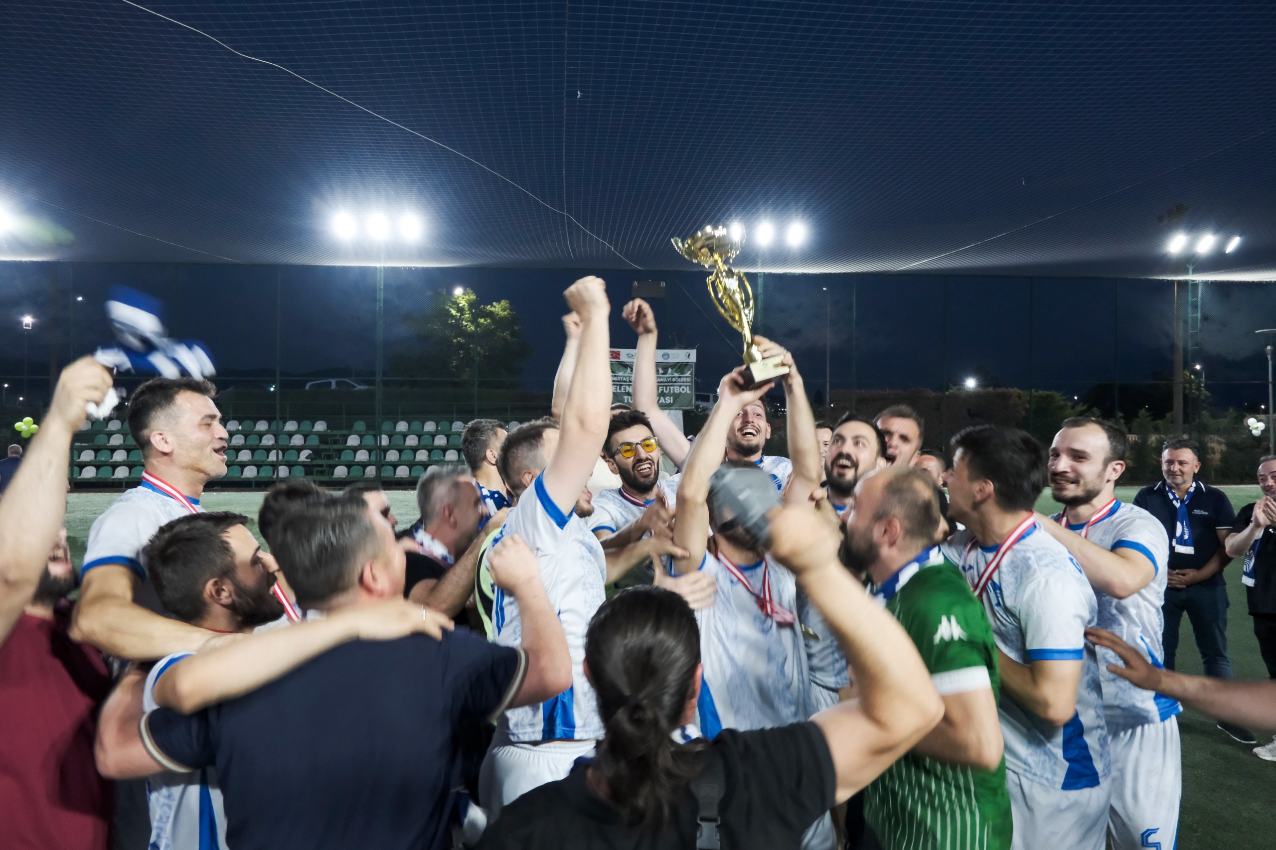 19. DOSAB-DOSABSİAD Geleneksel Futbol Turnuvası’nda Şampiyon Grammer Oldu