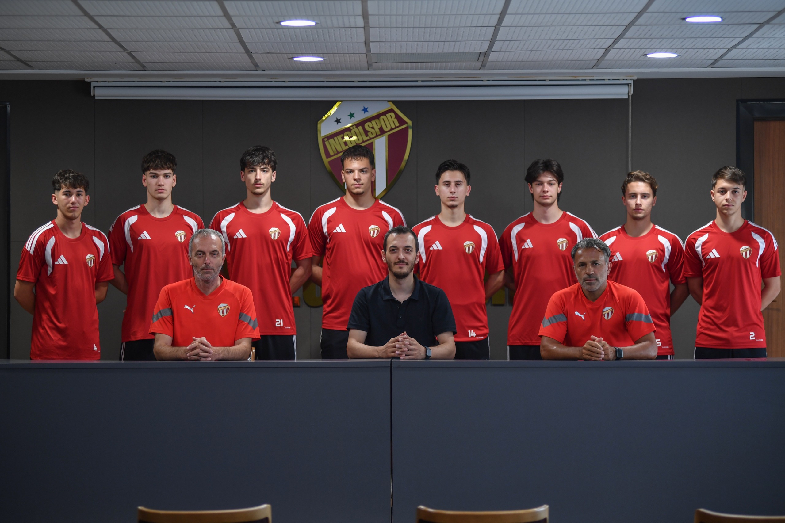 İnegölspor Geleceğini İnşa Ediyor