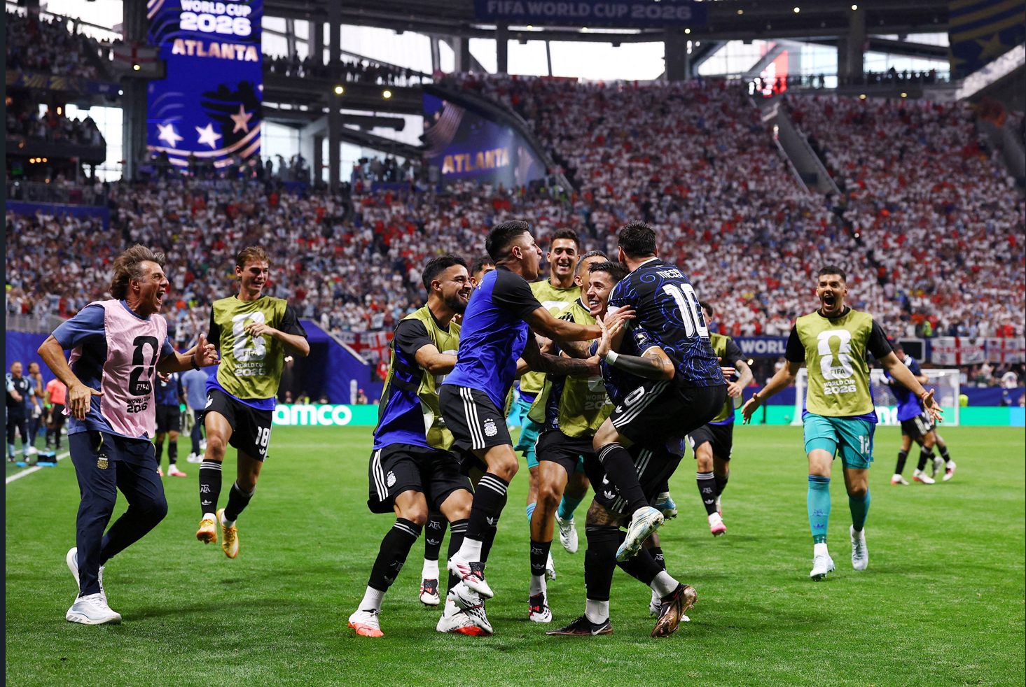 Küresel Futboldan Öne Çıkanlar