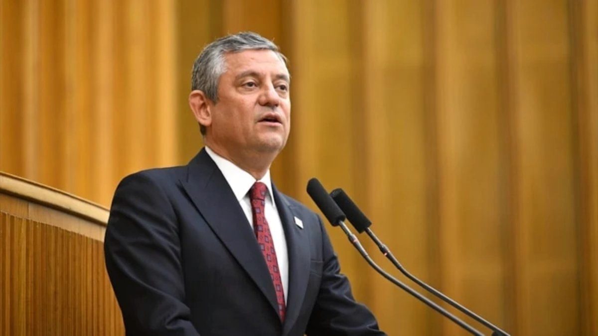 Özgür Özel’in Yeni Parti Planı Yargıtay’a Bağlı