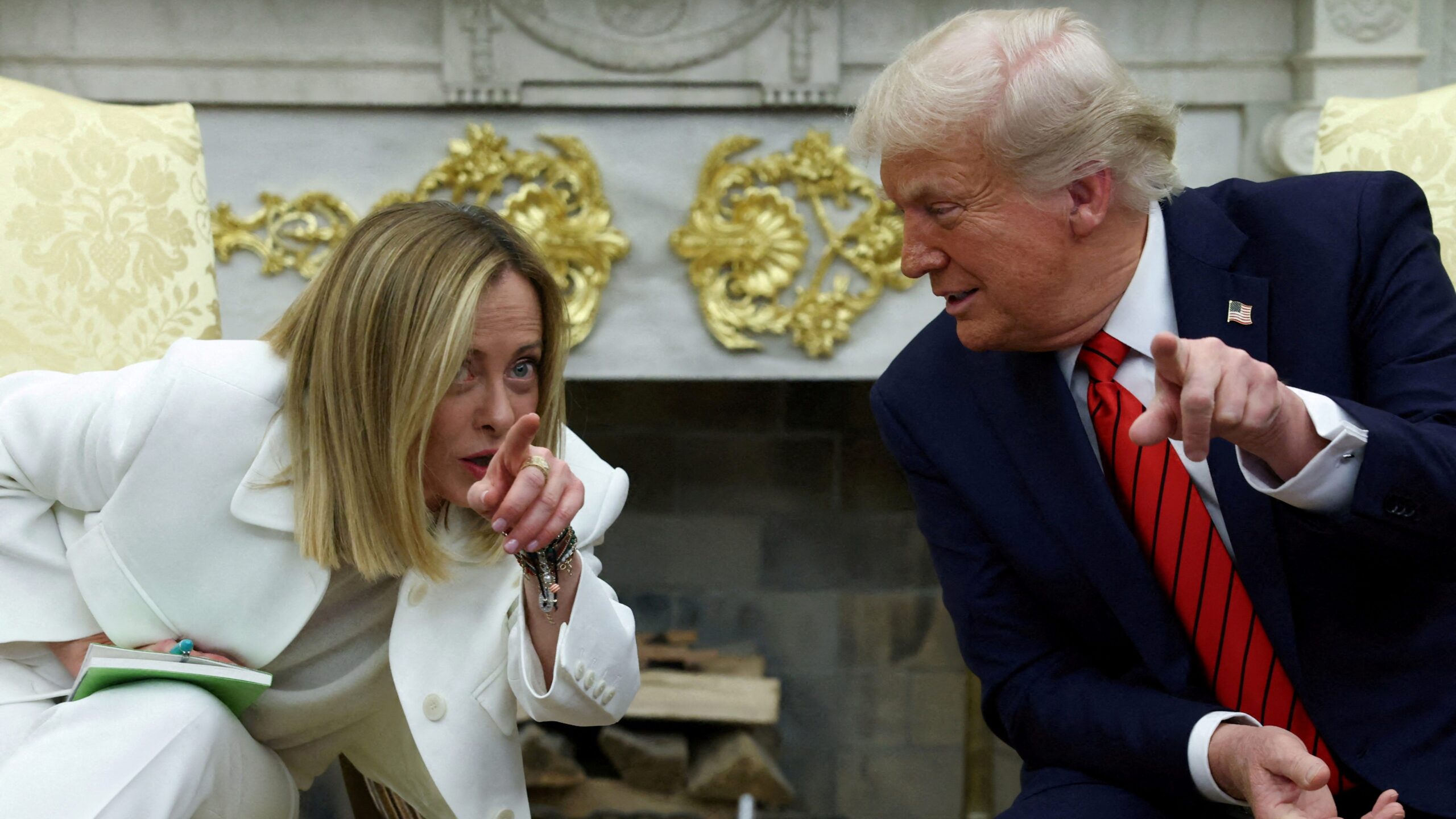Trump ve Meloni arasındaki fotoğraf gerilimi büyüyor