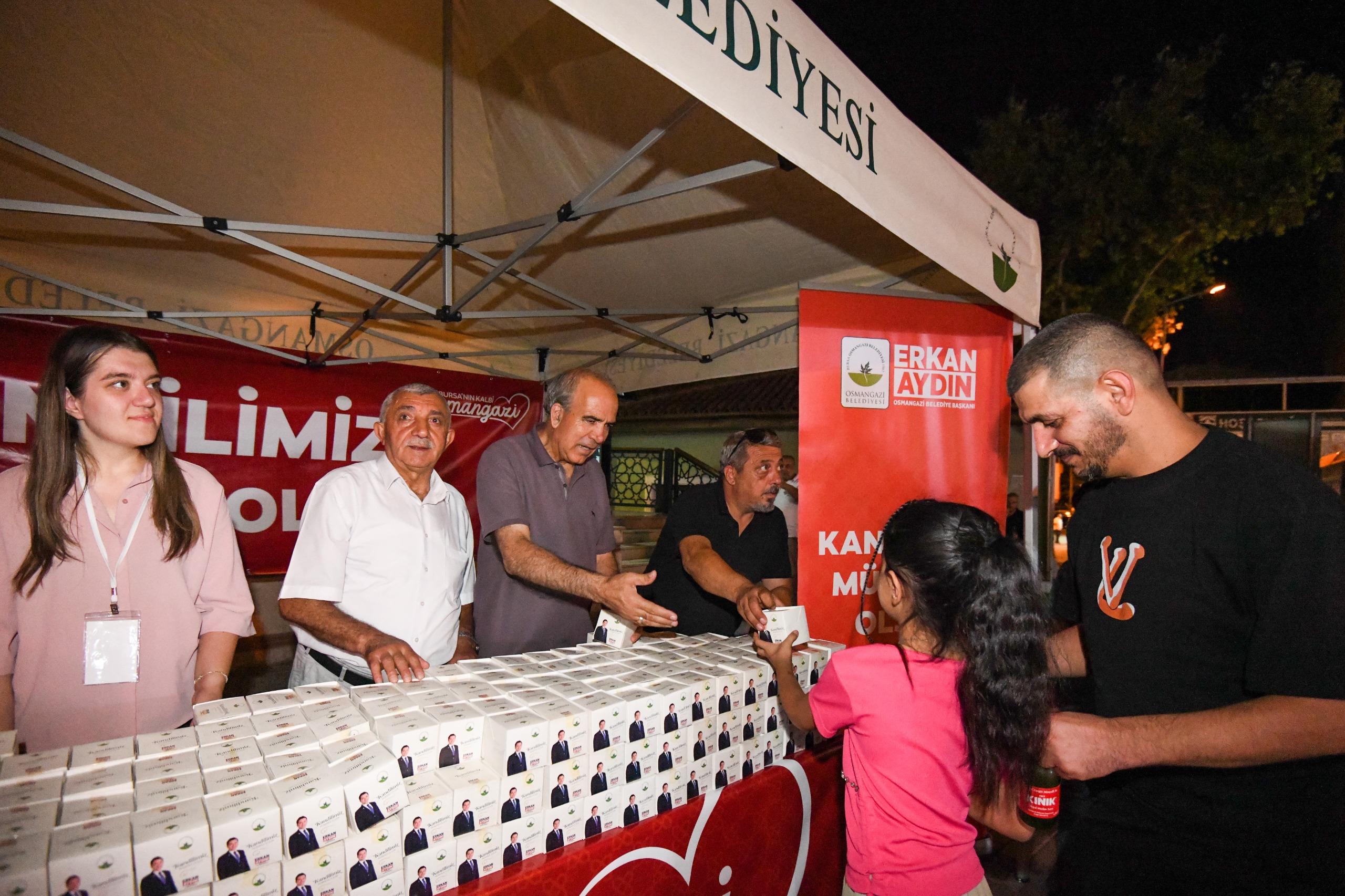 Osmangazi Belediyesi’nden Mevlit Kandili’nde Geleneksel İkram