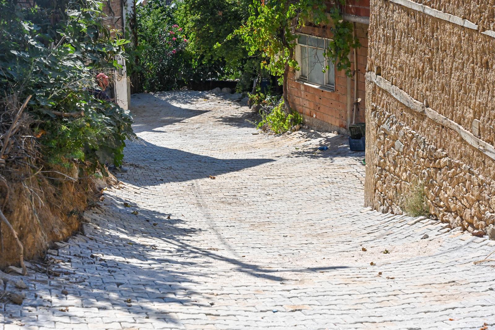 Büyükşehir’den Müşküle’ye altyapı ve üstyapı hamlesi